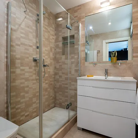 Perla Apartment *